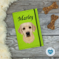 Preview: Designbeispiel der Impfpasshülle hellgrün für den Labrador blond